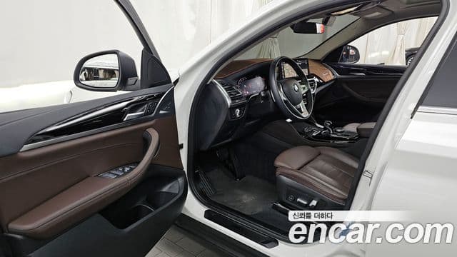 BMW X4 2023 — Şəkil 10/20