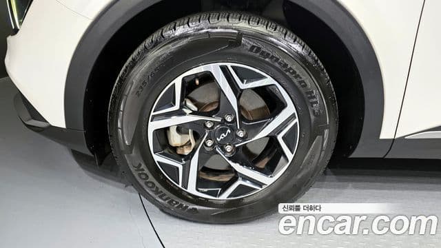 Kia Sportage 2022 — фото 5 из 20