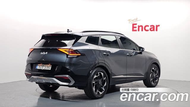 Kia Sportage 2021 — ფოტო 1/20