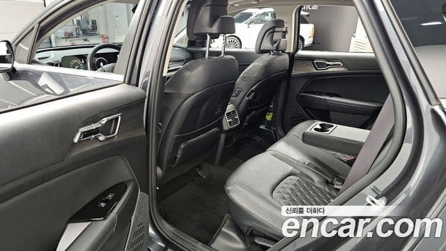 Kia Sportage 2021 — ფოტო 11/20