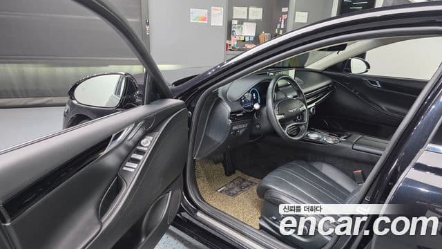 Genesis Electrified G80 2022 — ფოტო 10/20