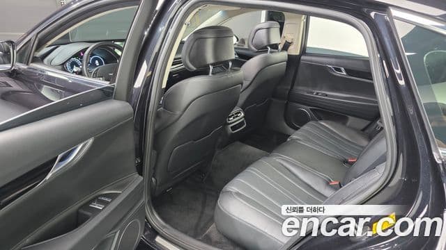 Genesis Electrified G80 2022 — фото 11 из 20