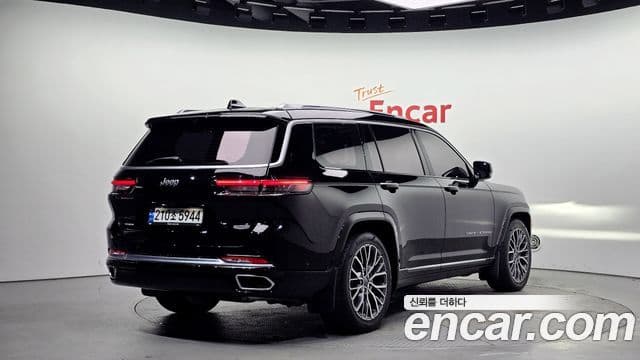 Jeep Grand Cherokee 2022 — Şəkil 1/20