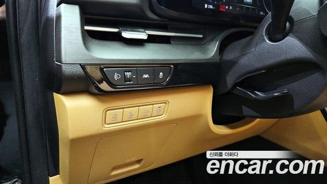 Kia Carnival 2023 — Фото 14/20