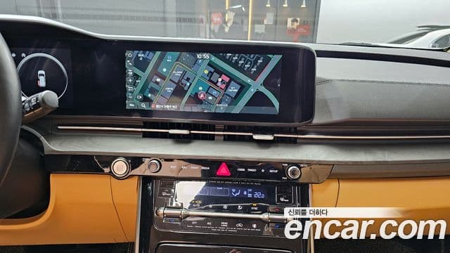 Kia Carnival 2023 — Фото 17/20