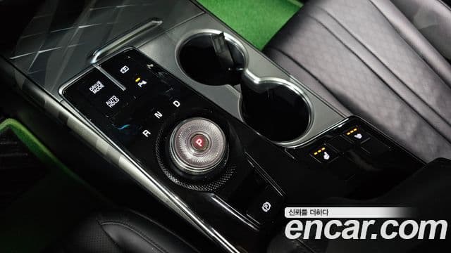 Kia K8 2023 — Photo 19/20
