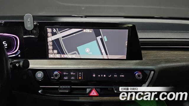 Kia K8 2023 — Photo 7/20