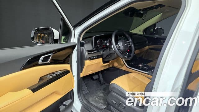 Kia Carnival 2022 — Photo 13/20
