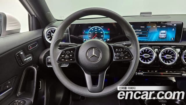 Mercedes-Benz A-Class 2020 — Şəkil 5/20