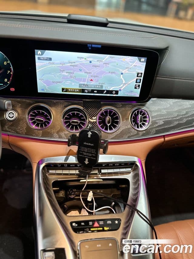 Mercedes-Benz AMG GT 2023 — Фото 14/20