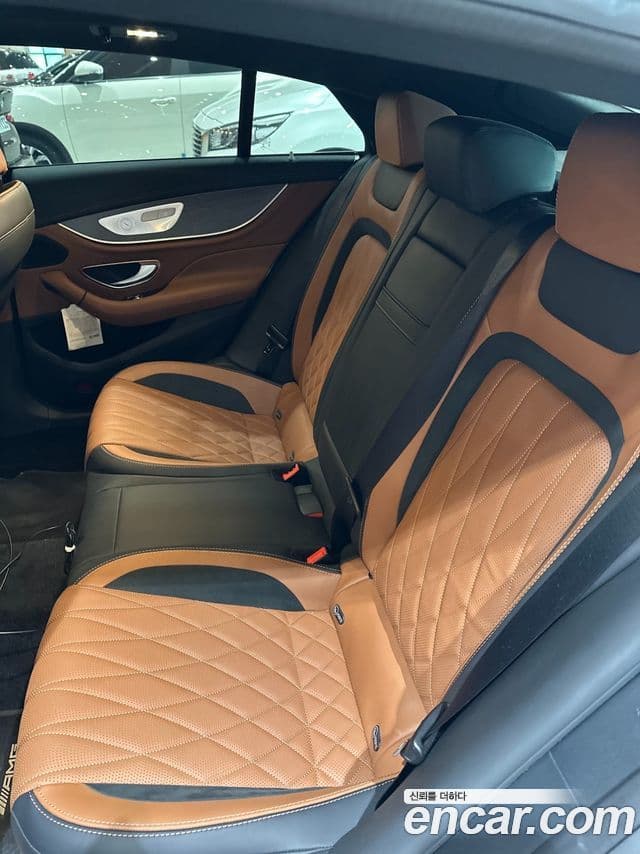 Mercedes-Benz AMG GT 2023 — Фото 17/20