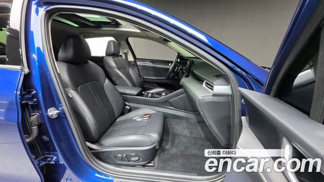 Kia K5 2020 — Şəkil 10/20