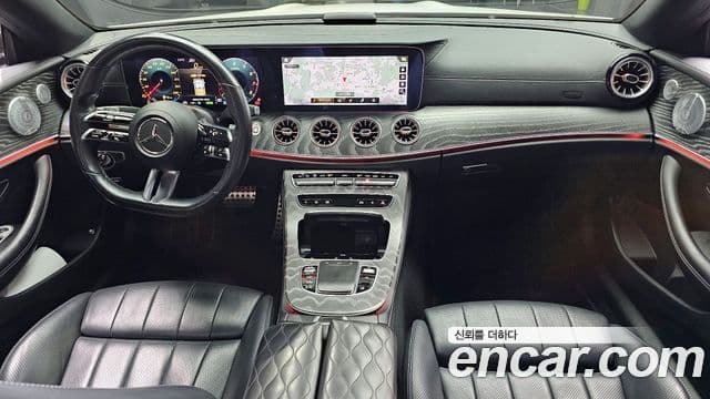 Mercedes-Benz E-Class 2021 — ფოტო 7/20
