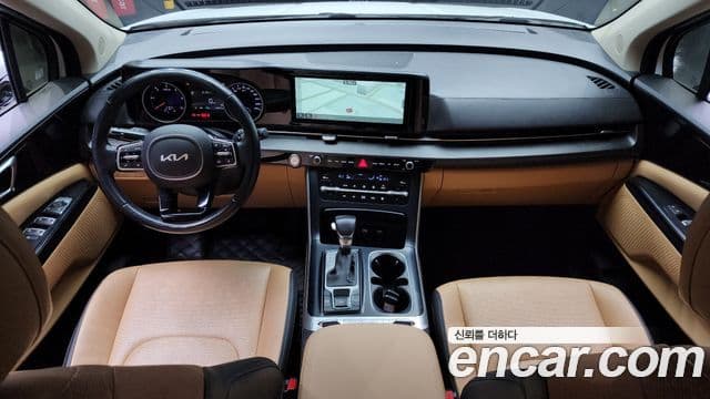 Kia Carnival 2021 — Фото 7/20