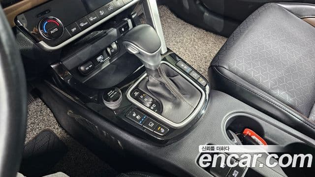 Kia Seltos 2021 — Şəkil 8/20