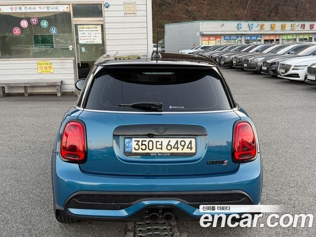 Mini Cooper S 2022 — ფოტო 5/16