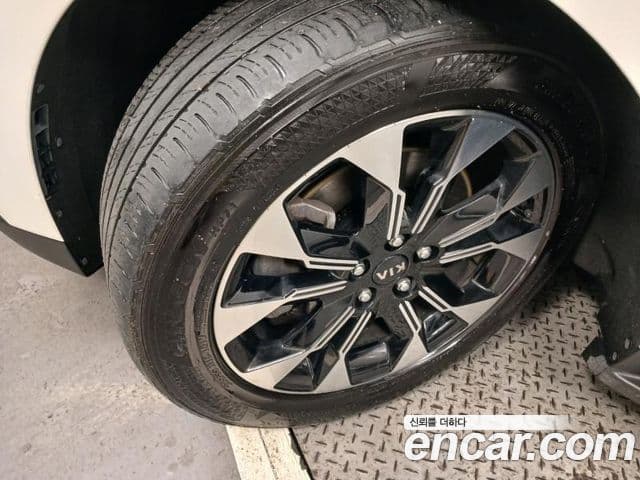 Kia Carnival 2021 — Şəkil 20/20