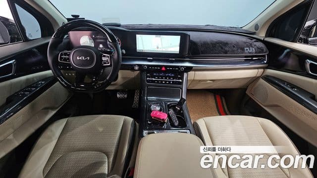 Kia Carnival 2021 — Photo 17/20