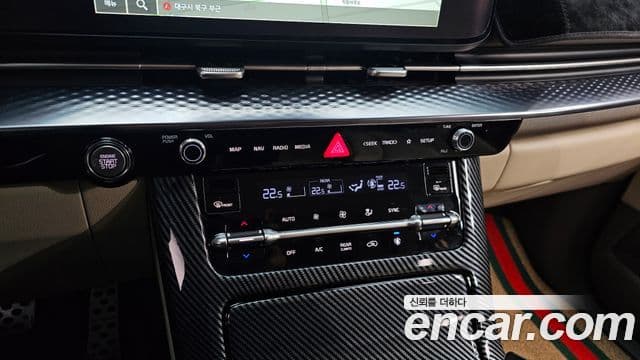 Kia Carnival 2021 — Photo 15/20