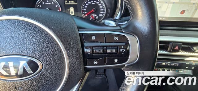 Kia K5 2020 — Şəkil 8/20