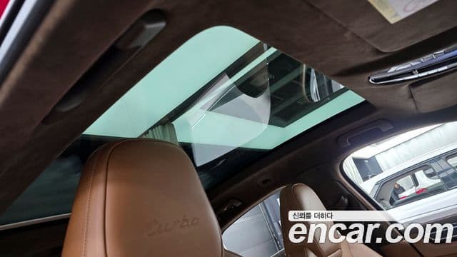 Porsche Cayenne 2020 — Şəkil 17/20