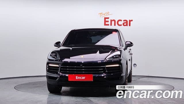 Porsche Cayenne 2019 — Photo 18/20