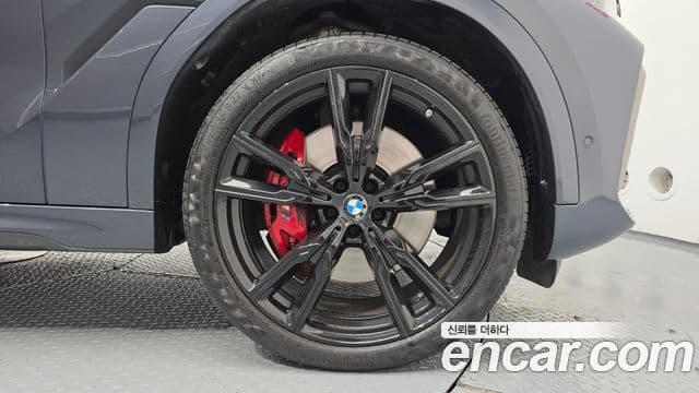 BMW X6 2022 — ფოტო 5/20