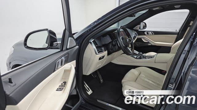 BMW X6 2022 — ფოტო 11/20