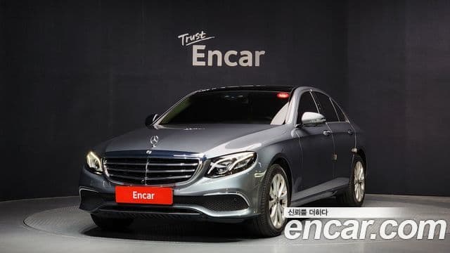 Mercedes-Benz E-Class 2019 — Şəkil 1/20