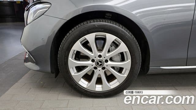 Mercedes-Benz E-Class 2019 — Şəkil 5/20
