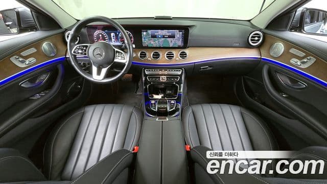 Mercedes-Benz E-Class 2019 — Şəkil 7/20