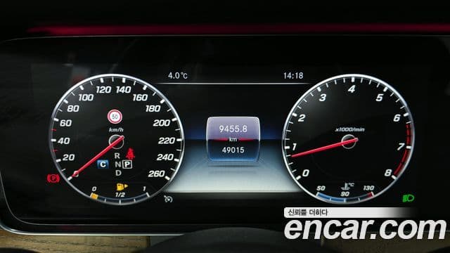 Mercedes-Benz E-Class 2019 — Şəkil 8/20