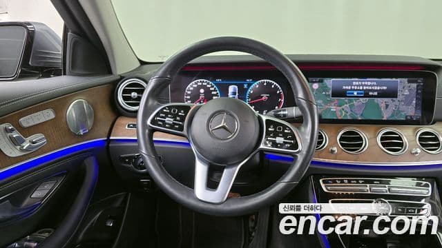 Mercedes-Benz E-Class 2019 — Şəkil 13/20