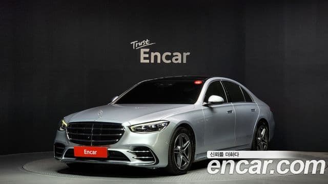 Mercedes-Benz S-Class 2022 — Photo 18/20