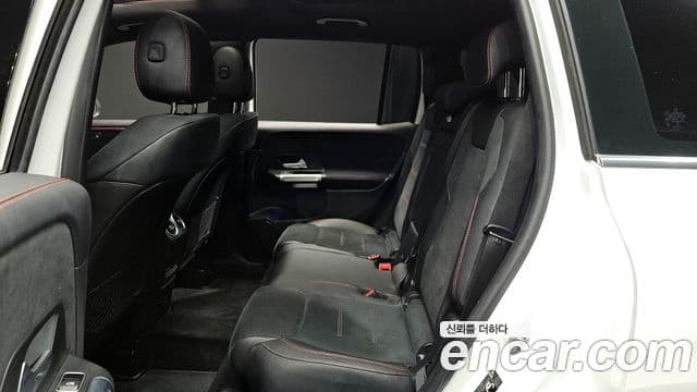 Mercedes-Benz GLB-Class 2022 — Şəkil 12/20