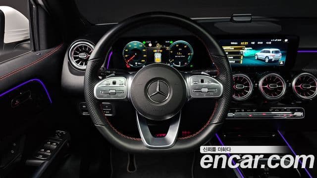 Mercedes-Benz GLB-Class 2022 — Şəkil 13/20