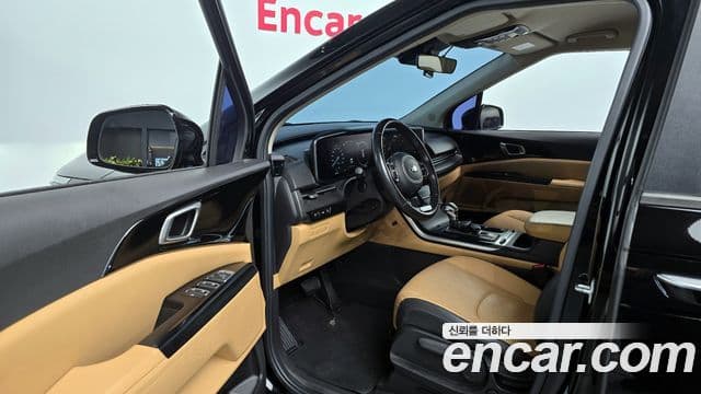 Kia Carnival 2020 — Şəkil 12/20