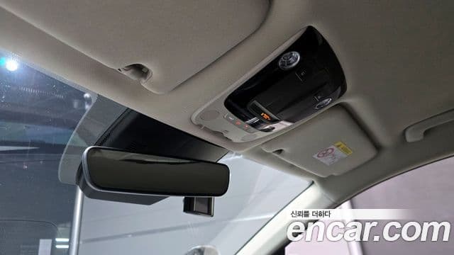 Kia K5 2021 — Şəkil 18/20
