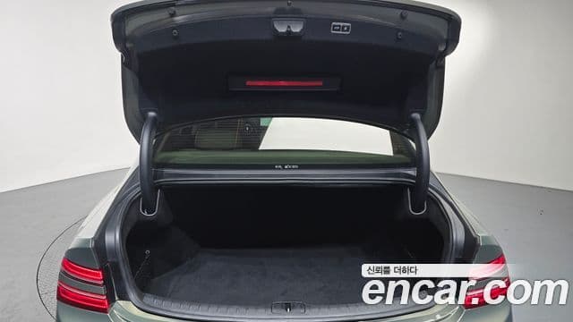 Genesis Electrified G80 2021 — Şəkil 20/20