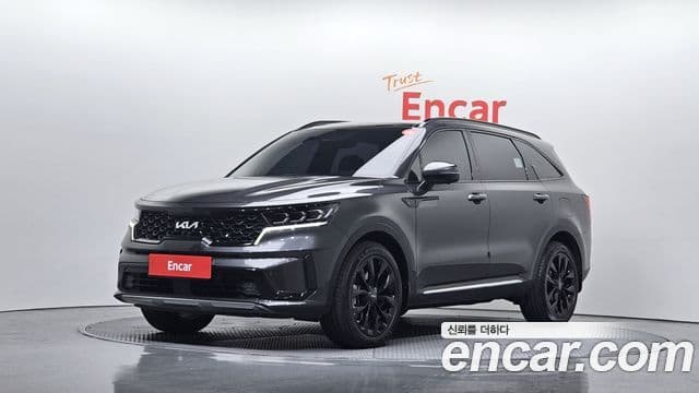 Kia Sorento 2023 — Photo 2/20