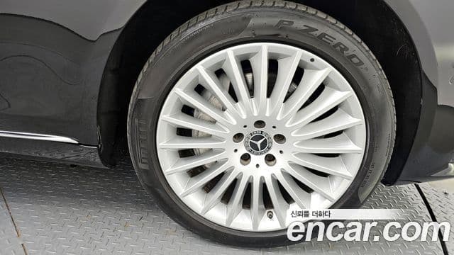 Mercedes-Benz S-Class 2019 — Şəkil 2/20