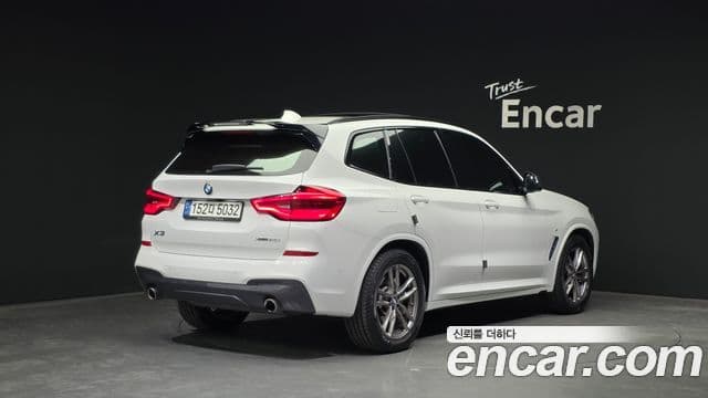 BMW X3 2021 — Şəkil 16/20