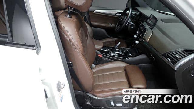BMW X3 2021 — Şəkil 15/20