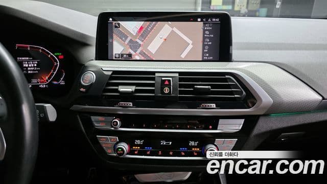BMW X3 2021 — Şəkil 11/20