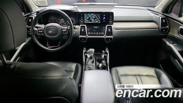 Kia Sorento 2020 — Photo 16/20