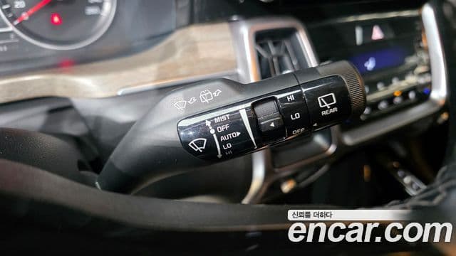 Kia Sorento 2020 — Şəkil 16/20