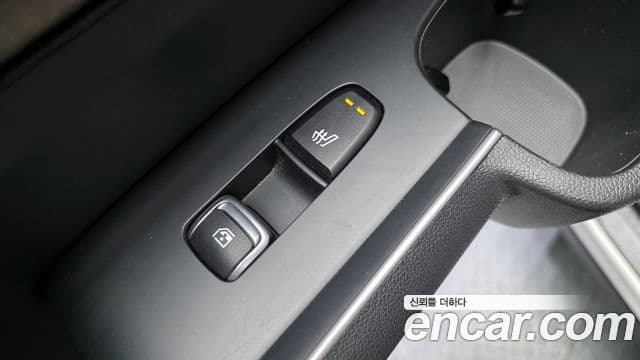 Kia Sorento 2020 — Şəkil 18/20
