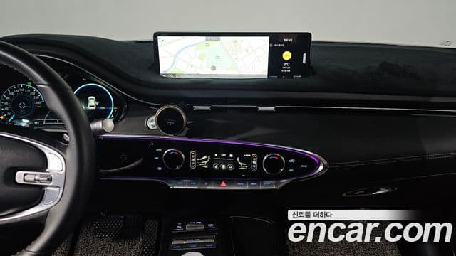 Genesis GV70 2023 — ფოტო 14/20