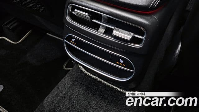 Genesis GV70 2022 — Şəkil 18/20