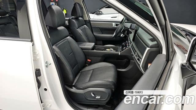 Hyundai Santa Fe 2023 — Şəkil 11/20